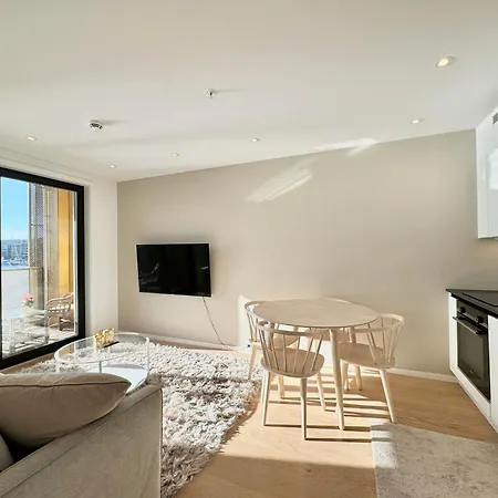 Apartment New In City With Sea View Tromso